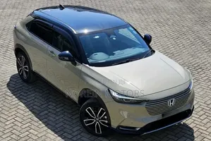 Honda Vezel 2021 Beige