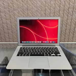 Laptop Apple MacBook 2017 16GB Intel Core i5 SSD 256GB