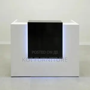 Reception Desk; 1600mm White Warm Welcoming Reception Desk Table