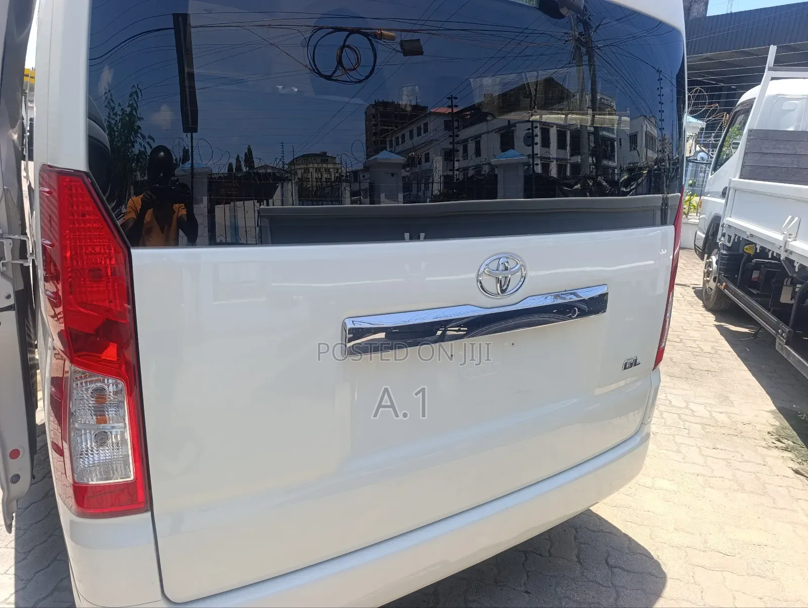Toyota Quantum 2019 White