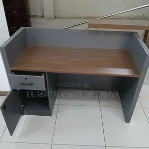 Officefront Luxe Desk