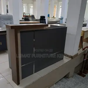 Officefront Luxe Desk