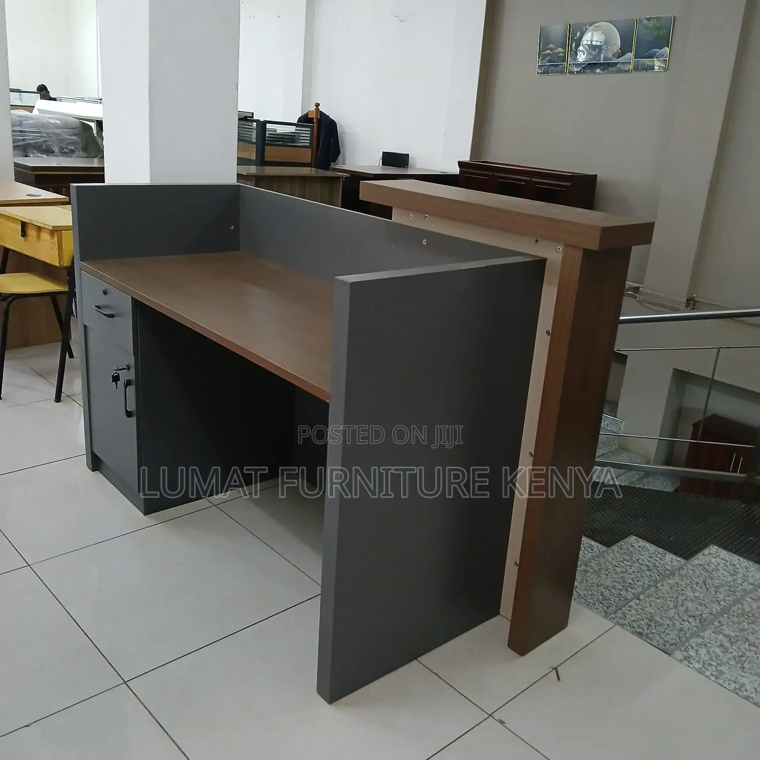 Officefront Luxe Desk