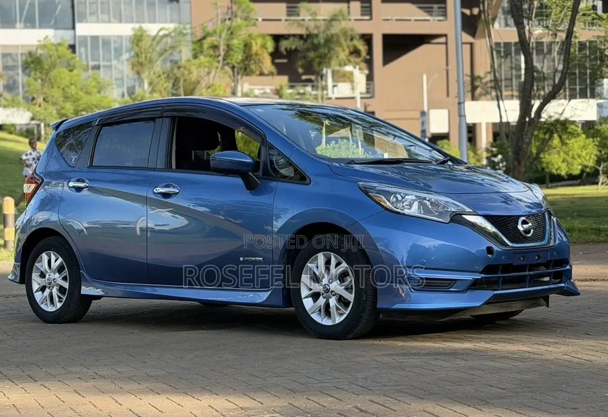 Nissan Note 1.2 Hybrid 2019 Blue