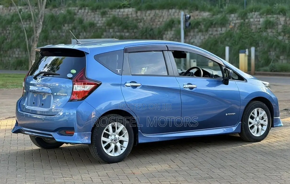 Nissan Note 1.2 Hybrid 2019 Blue