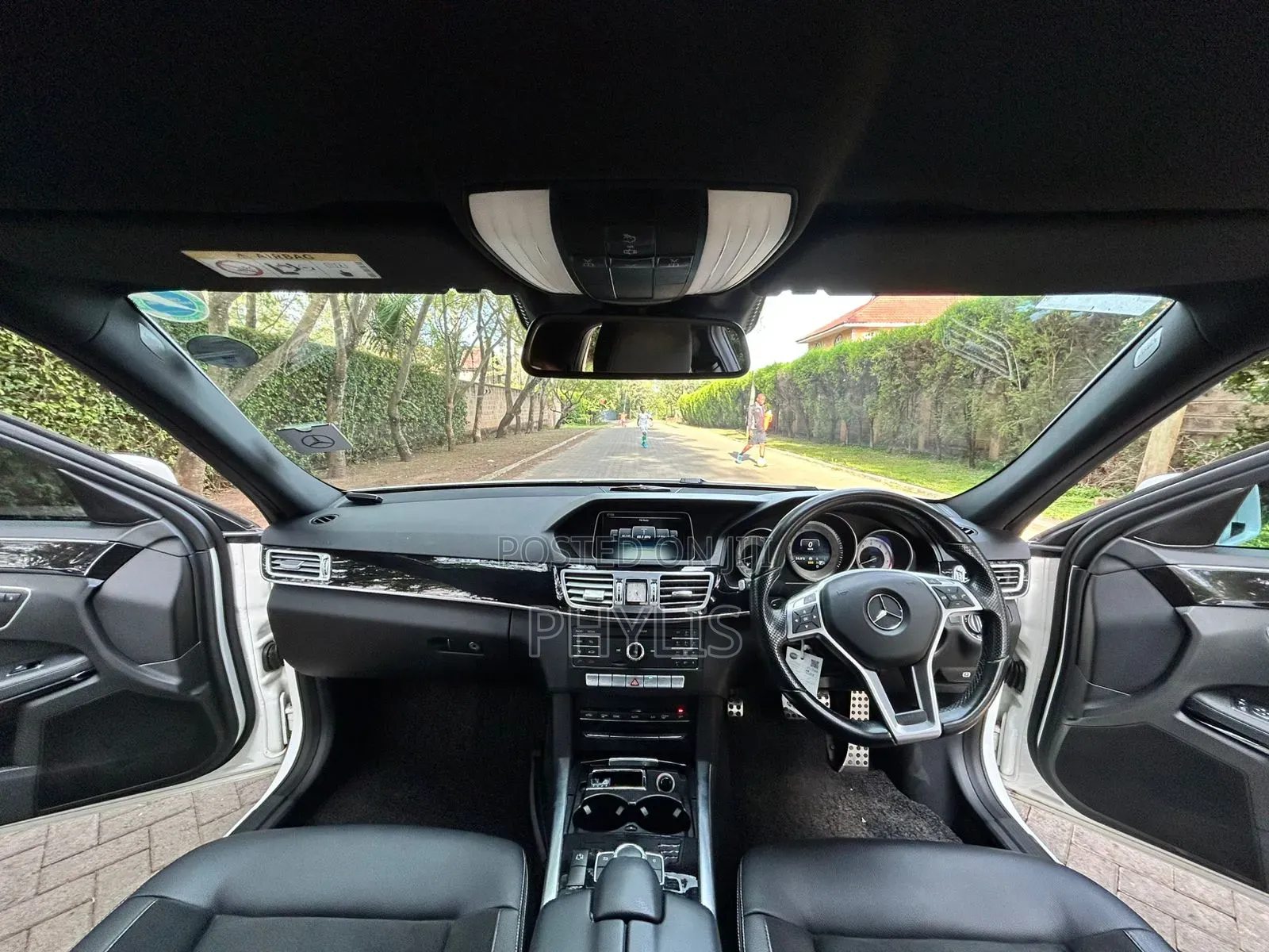 Mercedes-Benz E250 2016 White