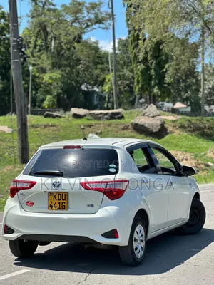 Toyota Vitz 2018 White