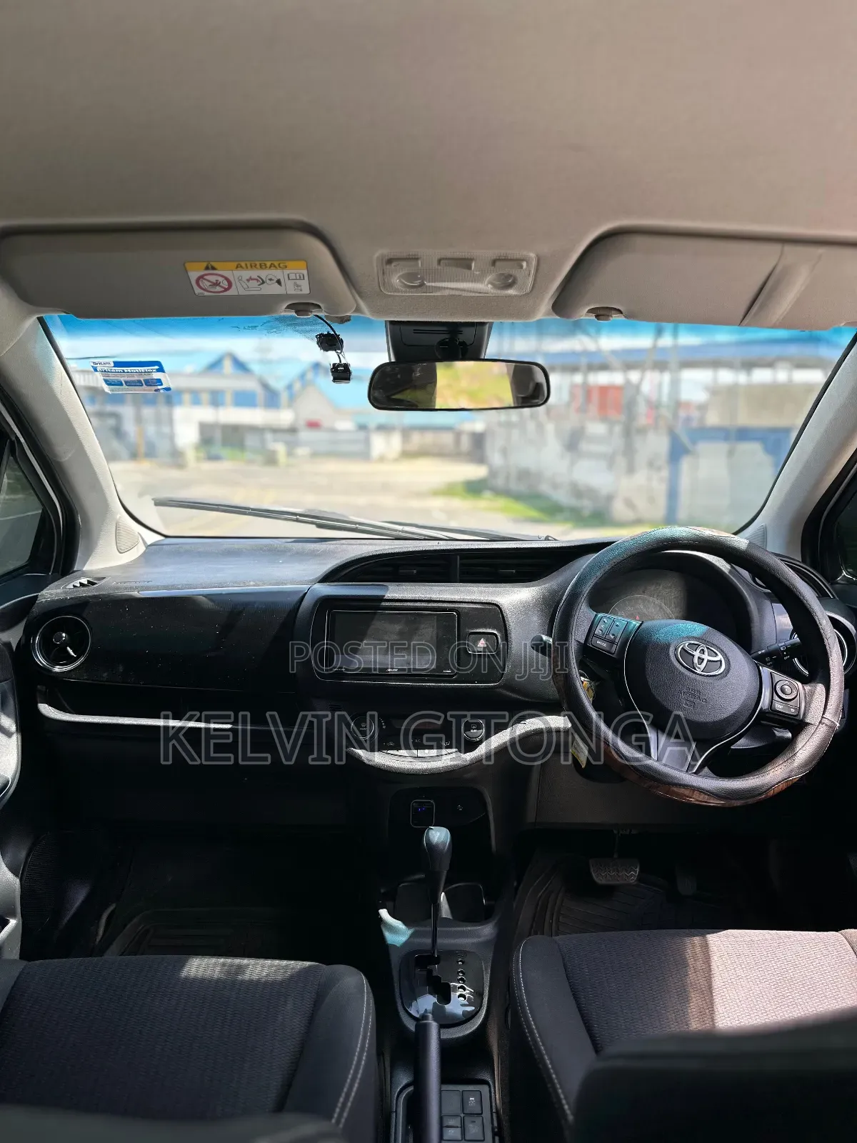 Toyota Vitz 2018 White