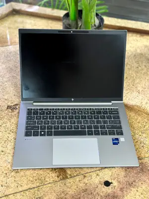 Laptop HP ZBook Firefly 14 G10 16GB Intel Core i7 SSD 512GB