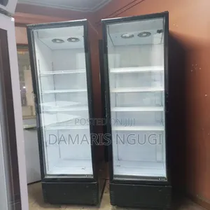 Super Clean Functional 650litres Display Fridge (Glass Door)