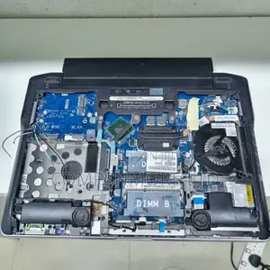 We Buy Dead Laptops