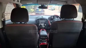 Nissan Juke 2011 Red