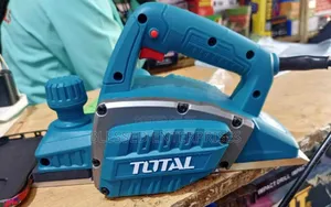 550 Watts Professional Total Electric Planer Machine