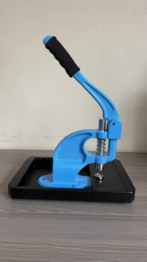 Hand-Press Eyelet Machine