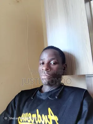 I Am a Barber and Also Can Do Marketing