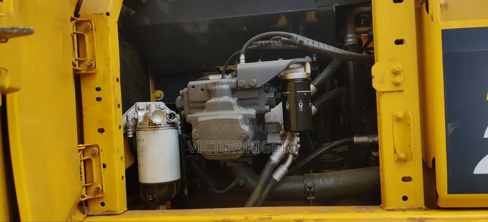 Komatsu Pc220