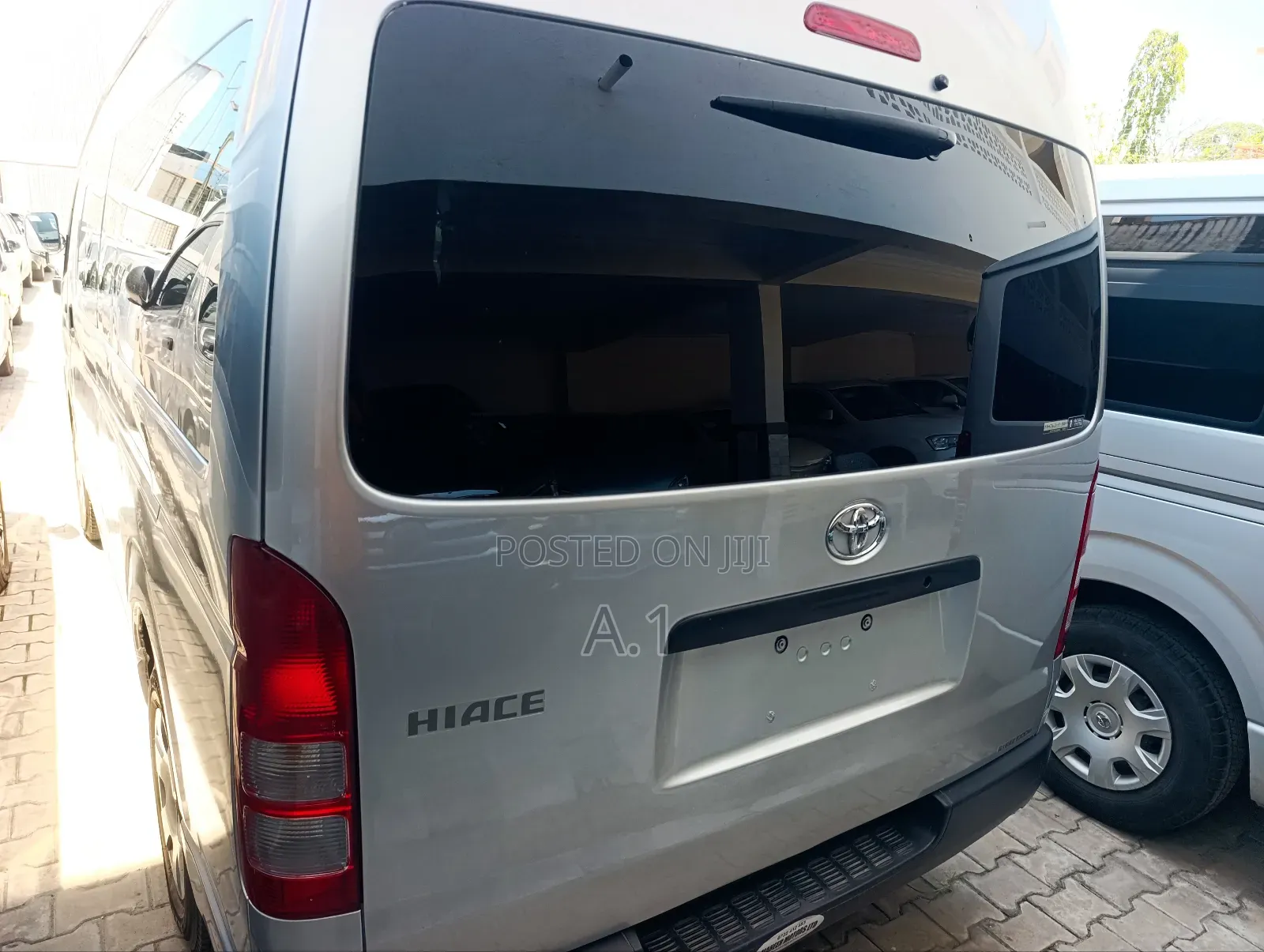 Toyota HiAce 2019 Silver