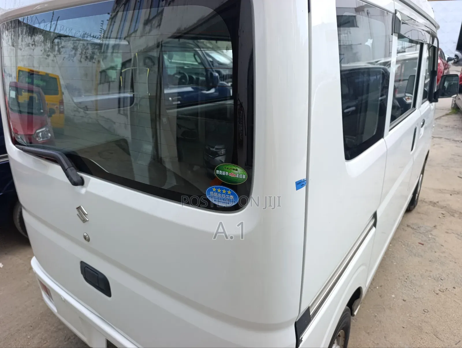 Suzuki Every 2019 Yellow