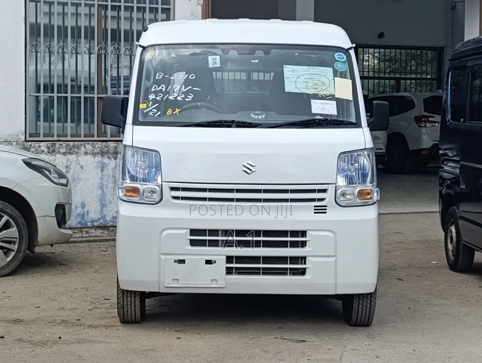 Suzuki Every 2019 Yellow