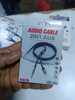 2-in-1 Lightning to 3.5mm Aux Audio Cable,