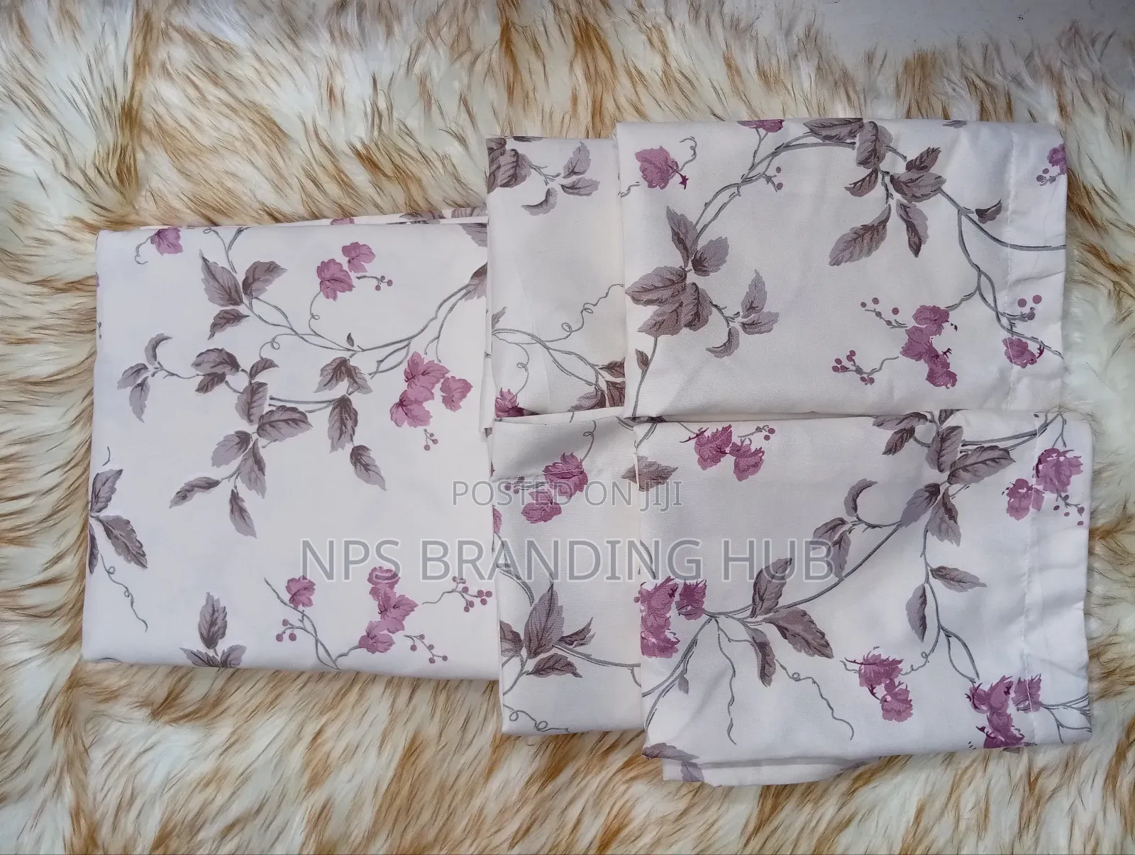 6pcs Set Cotton Bedsheets Without Elastic Edges 
Size 5/6, 6*6,6*7sng