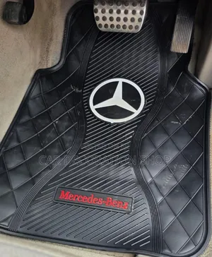 Brand New Car Fitted With Rubber White Logo Mats 5pc Set