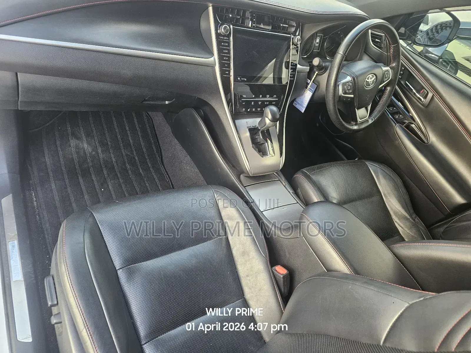 Toyota Harrier 2.0 2017