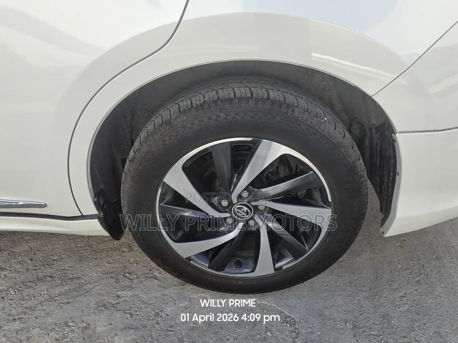 Toyota Harrier 2.0 2017