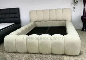 Cream Bubble Bed 5 by 6