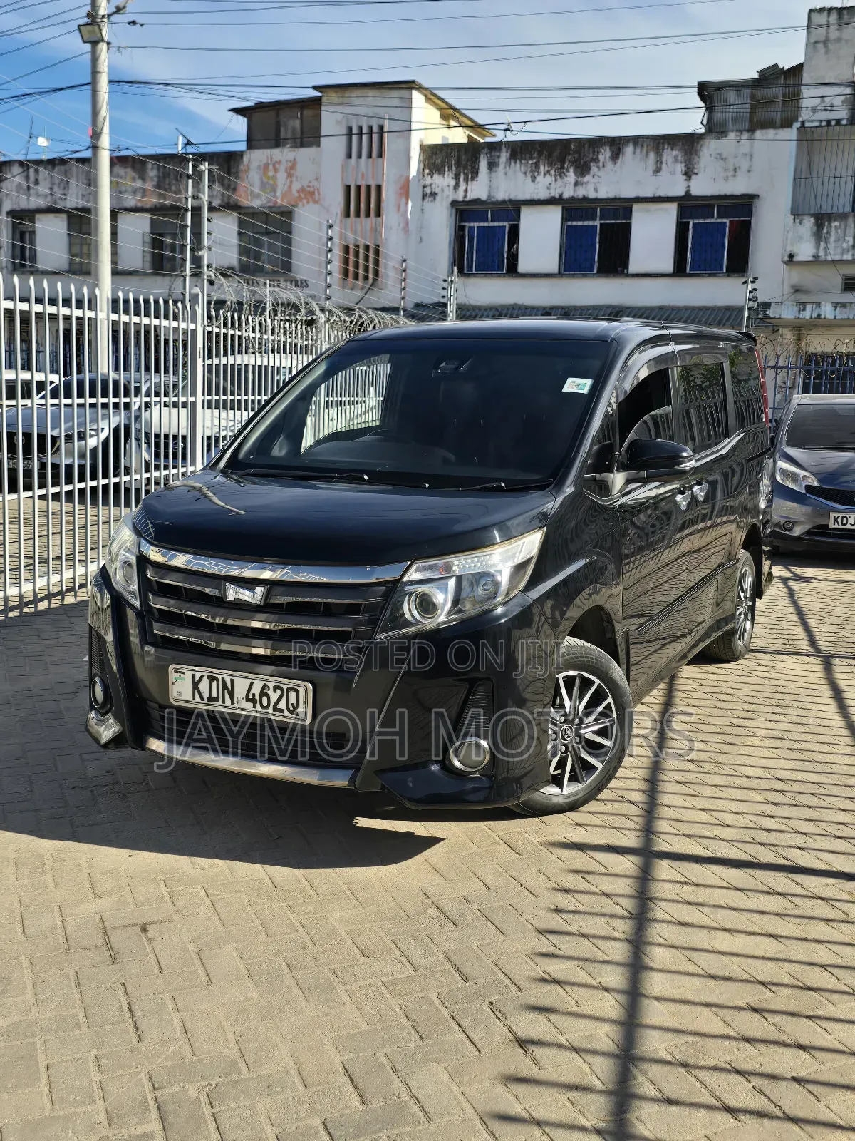 Toyota Noah 2017 Black