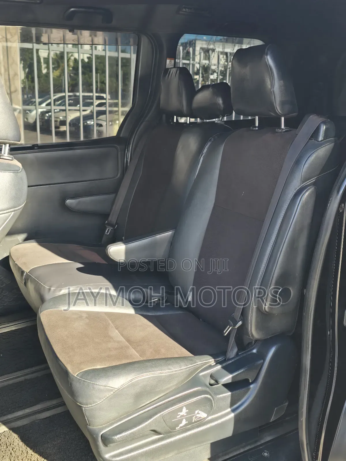 Toyota Noah 2017 Black
