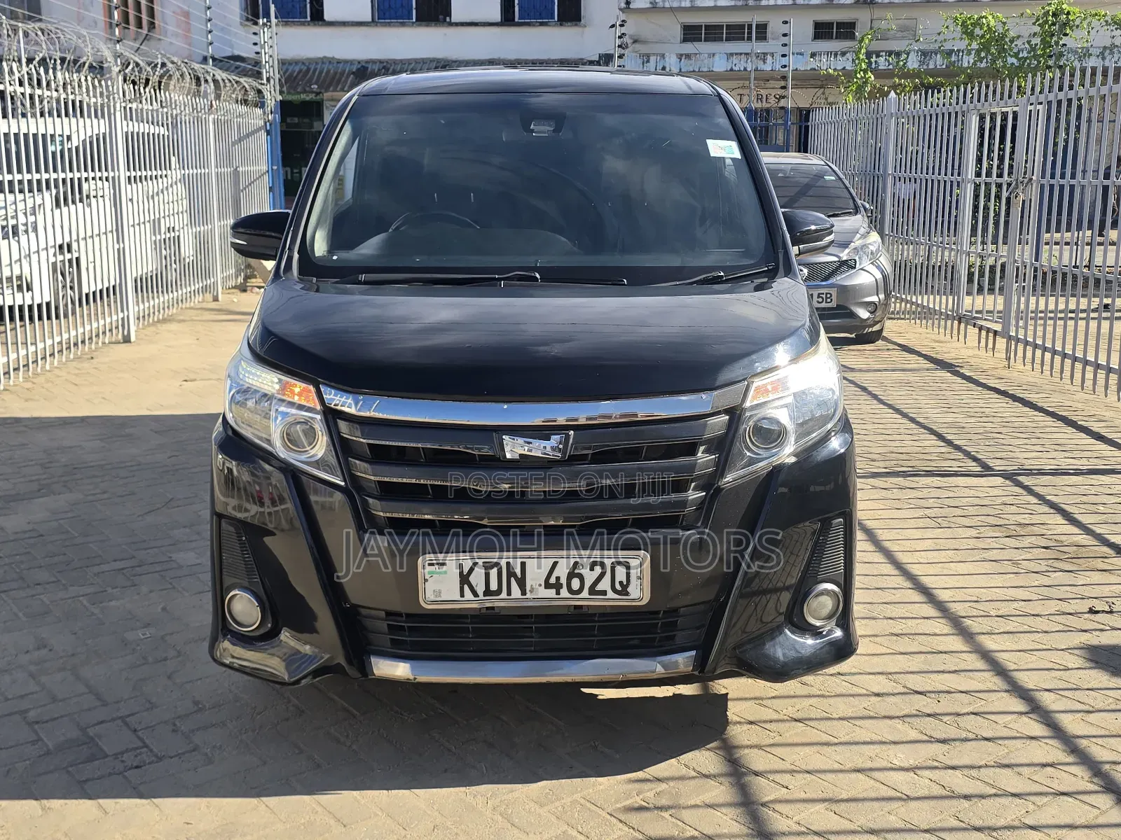 Toyota Noah 2017 Black