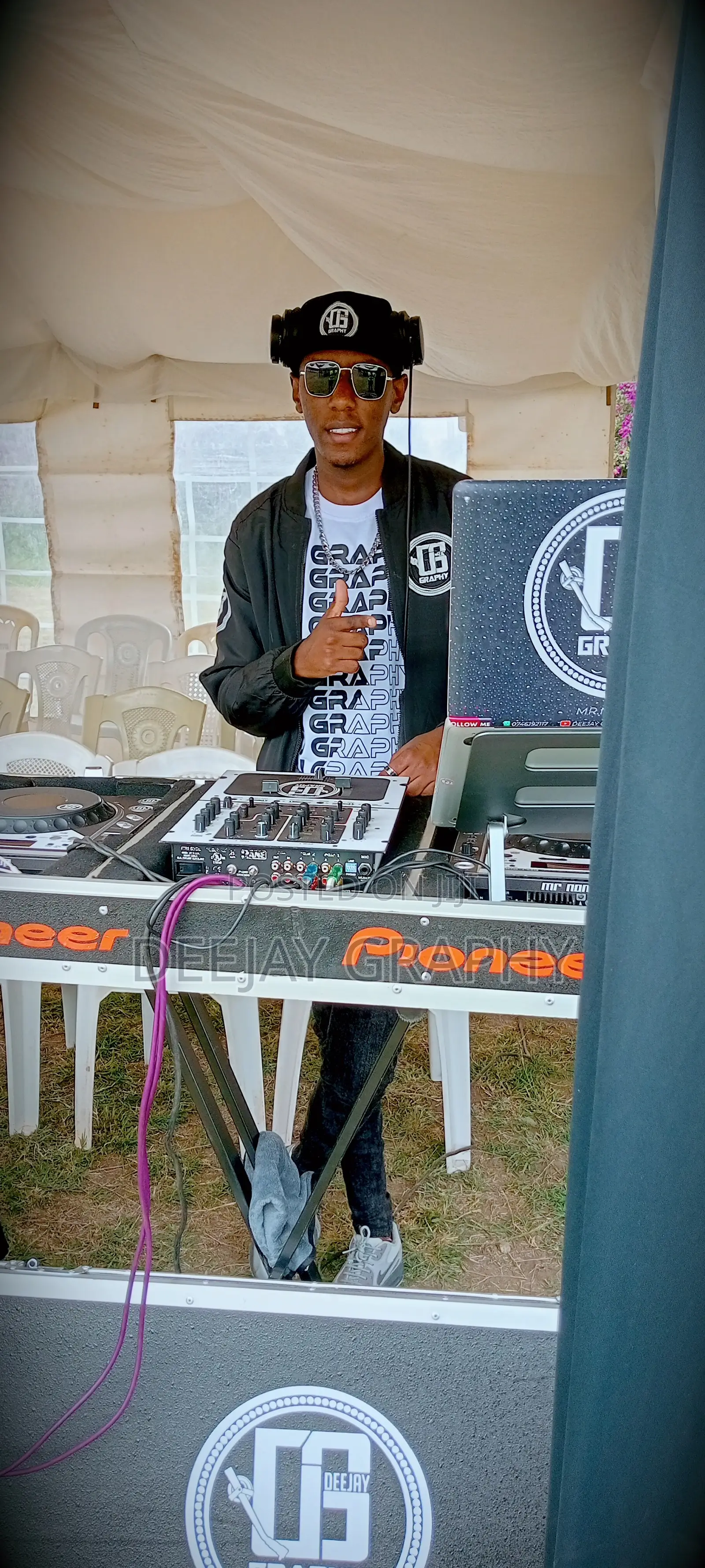 Deejay Graphy