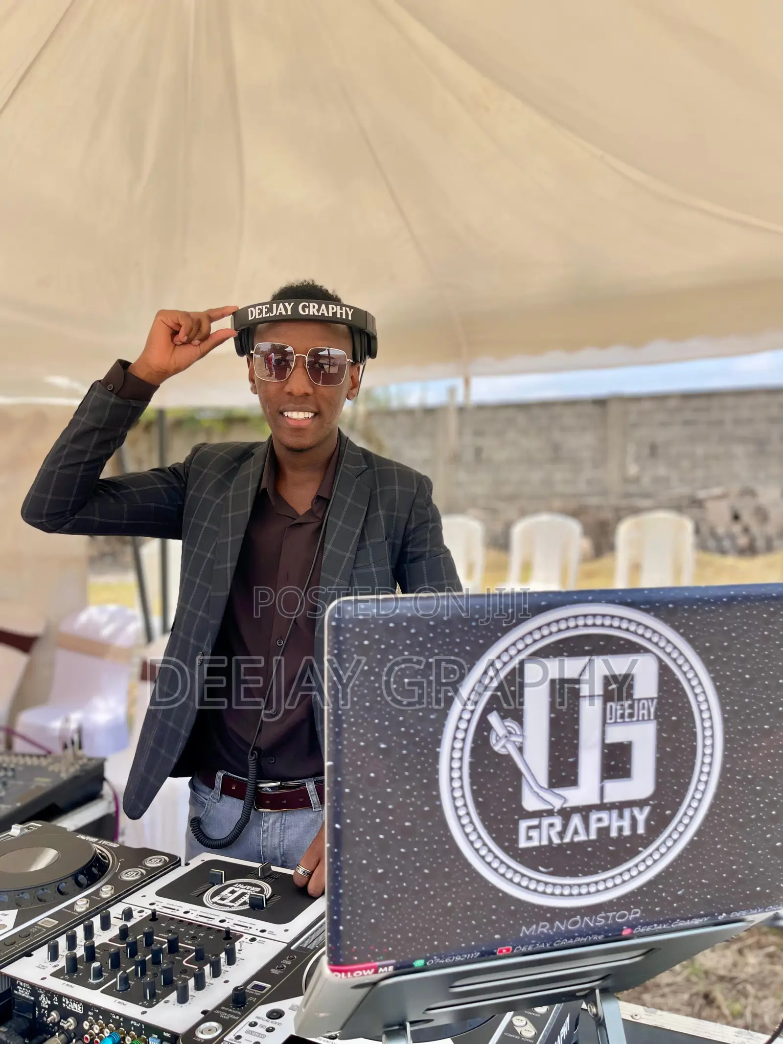 Deejay Graphy