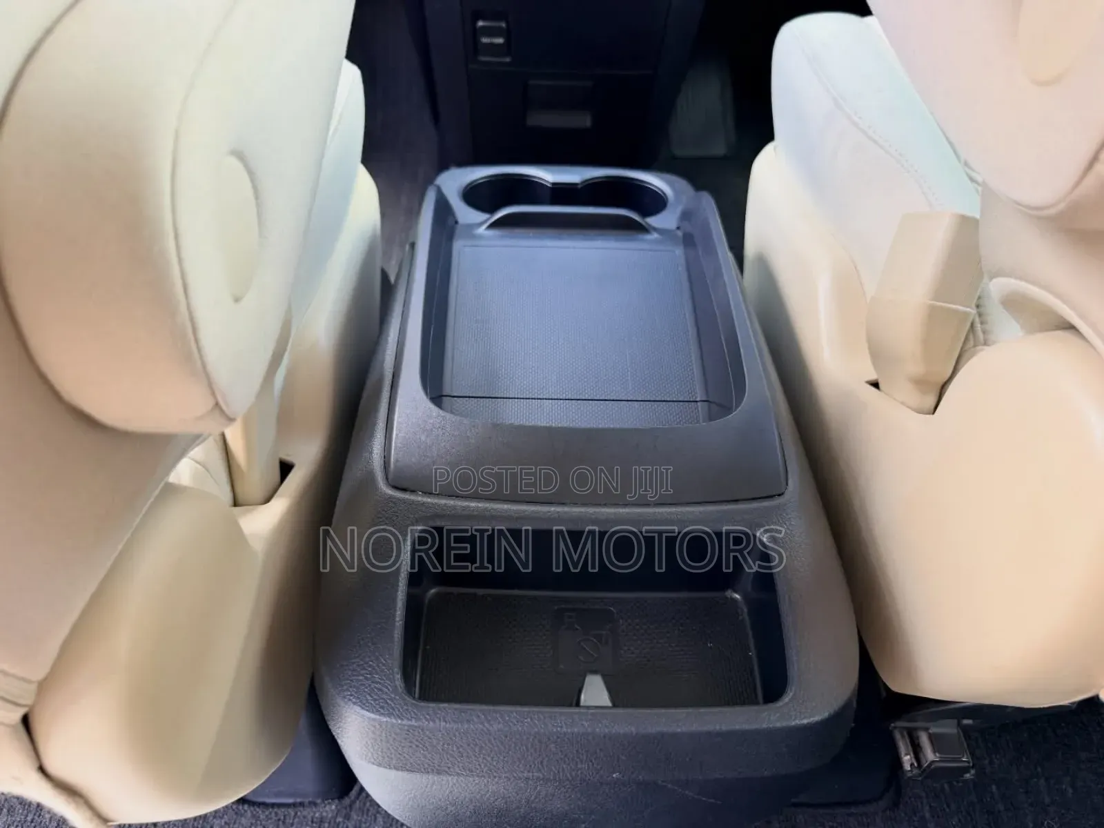 Toyota Vellfire 2019 White