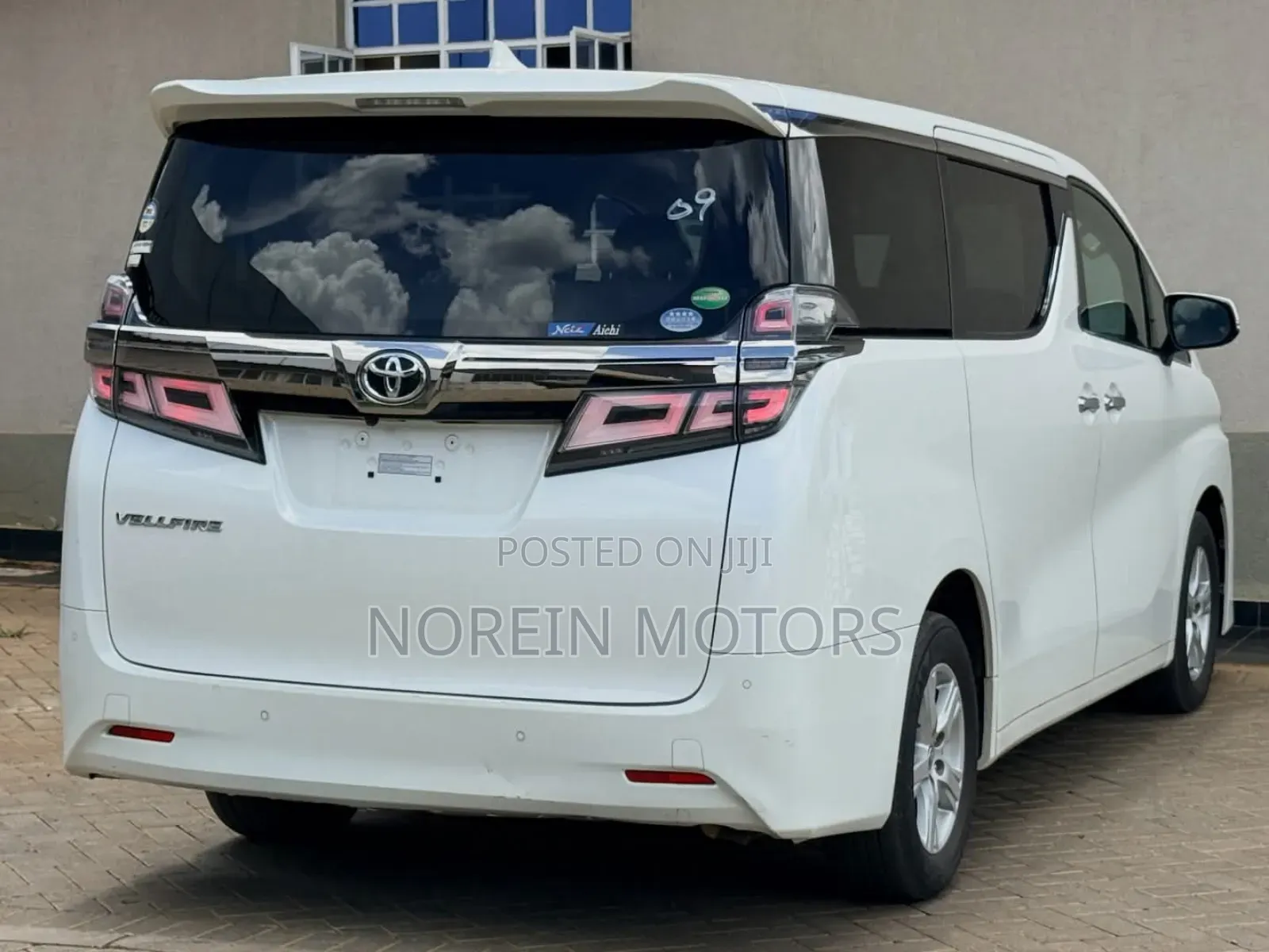 Toyota Vellfire 2019 White