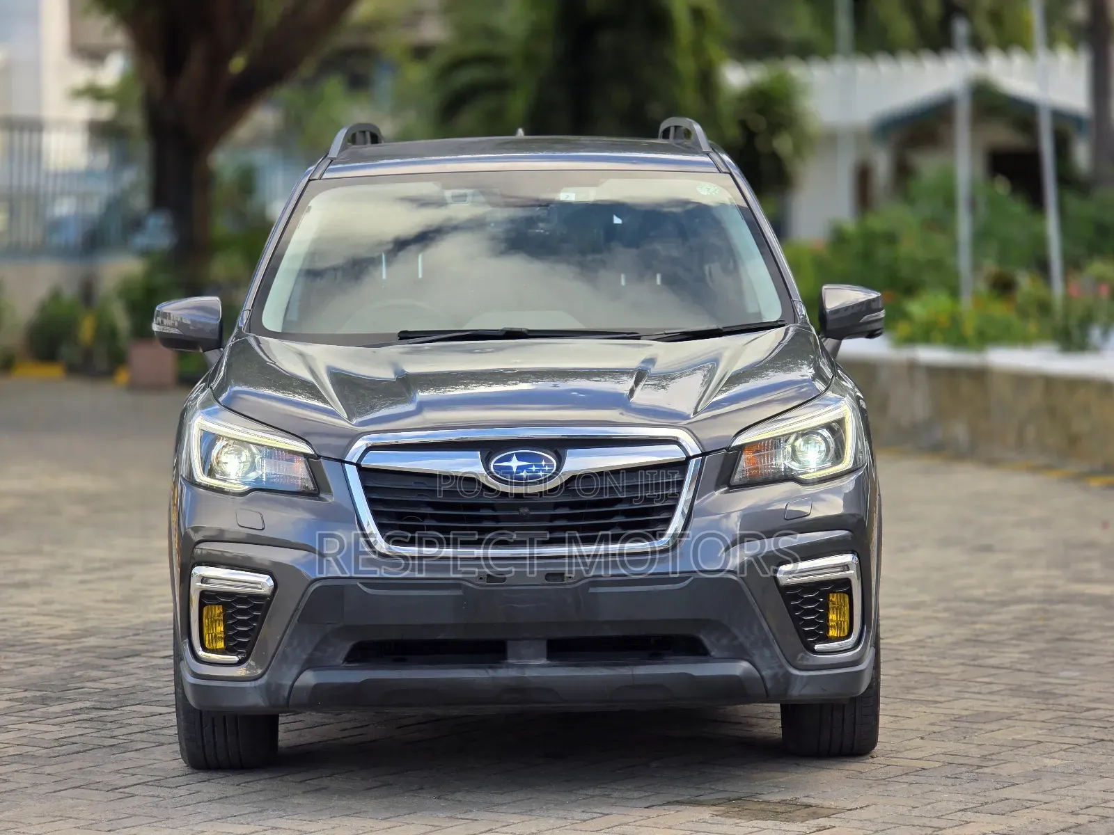 Subaru Forester 2019 Gray