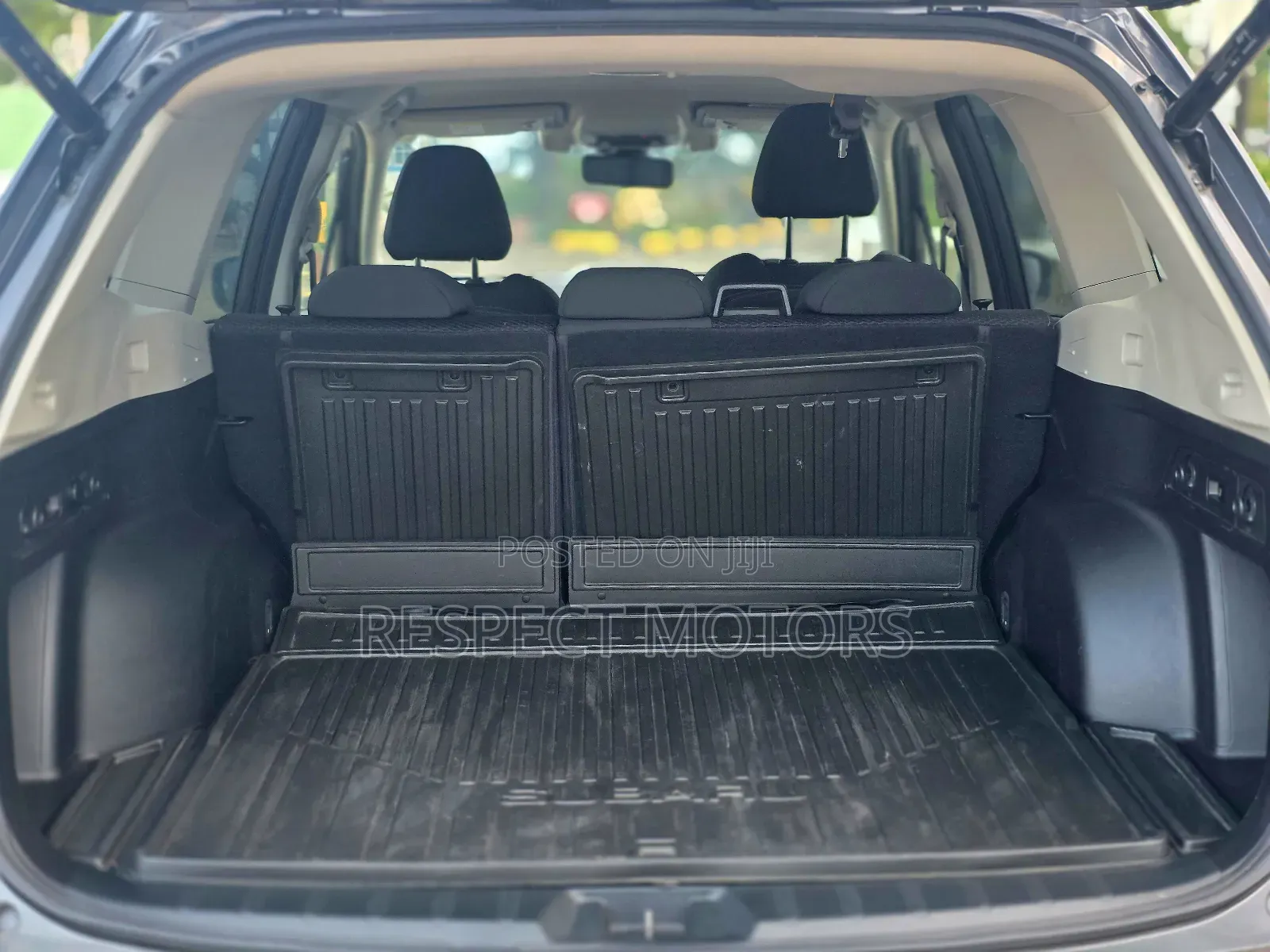 Subaru Forester 2019 Gray
