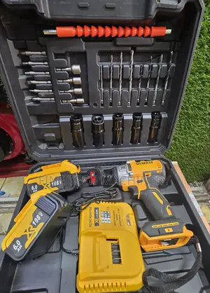 Dewalt Cordless Electric Drill Set