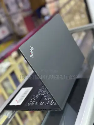 Laptop Lenovo ThinkPad T14 8GB Intel Core i7 SSD 256GB