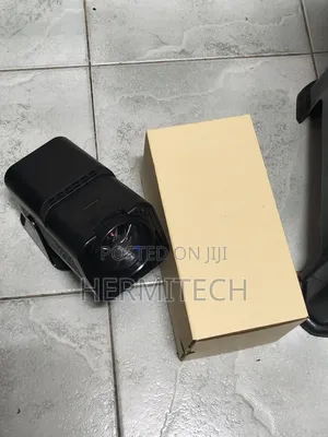 Built-in Wifi Bluetooth Smart Projector Hdmi Usb 200 Inch Display