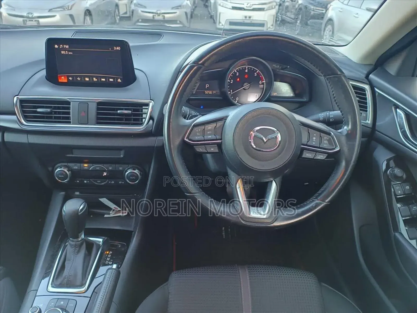 Mazda Axela 2018 Red