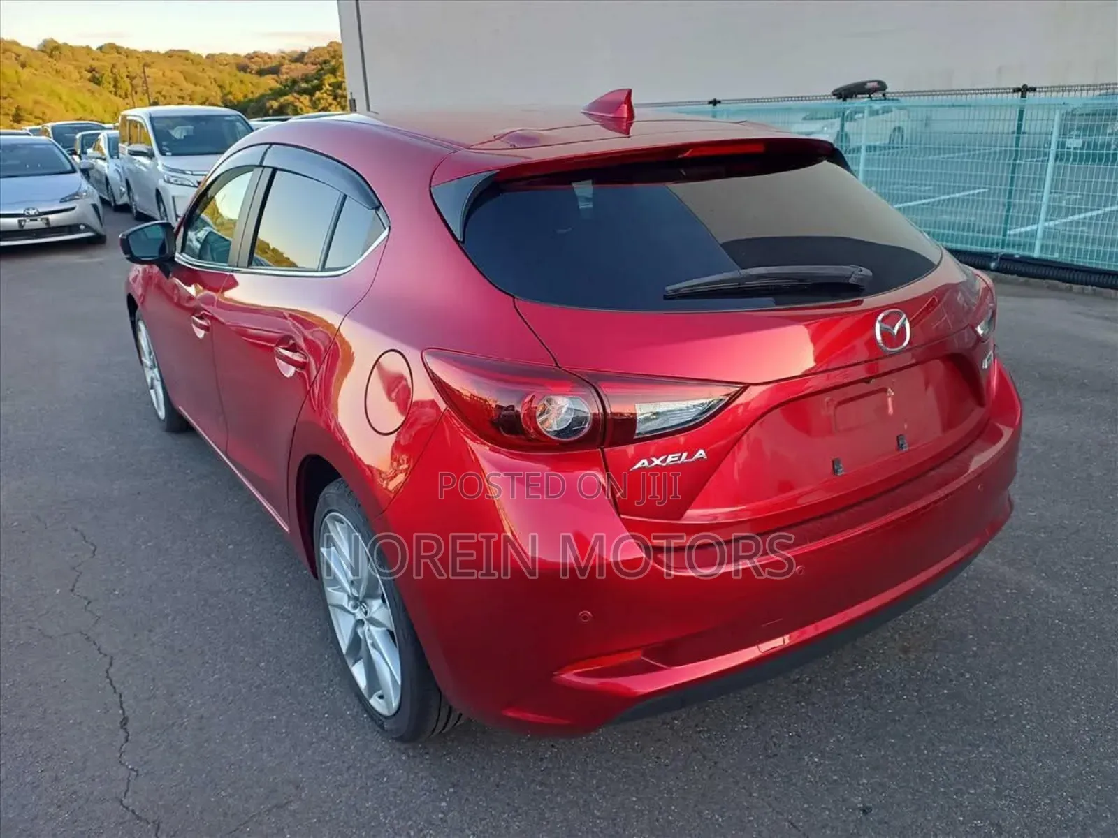 Mazda Axela 2018 Red