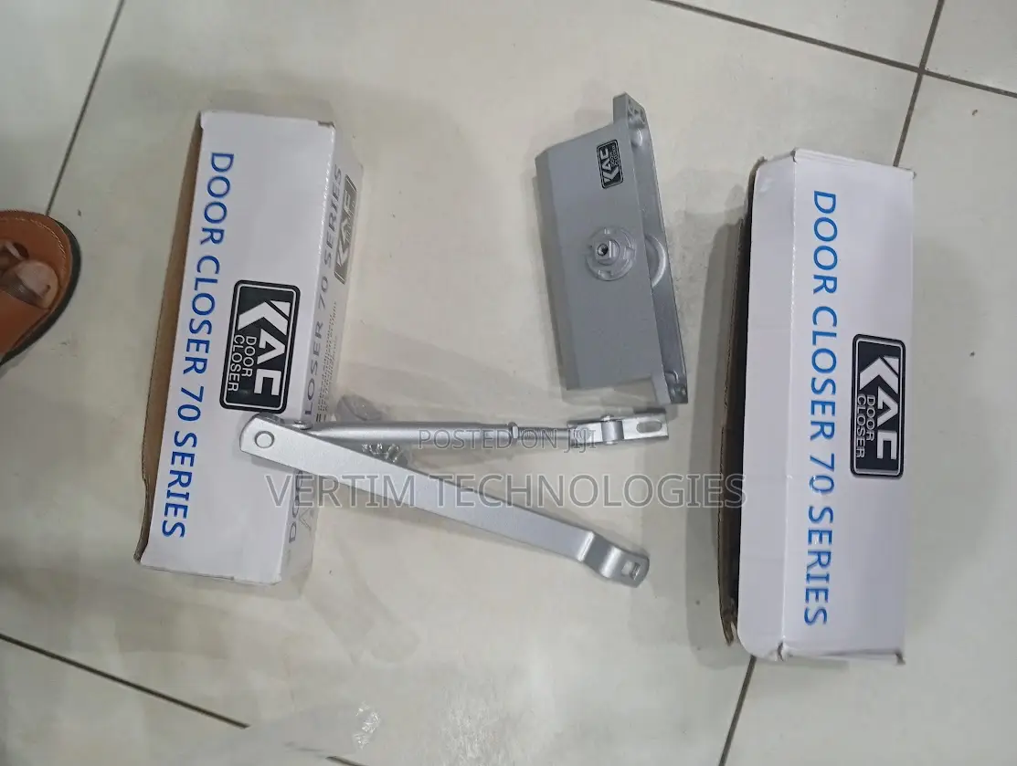 Non-Hand Automatic Adjustable Hydraulic Door Closure Closer Device