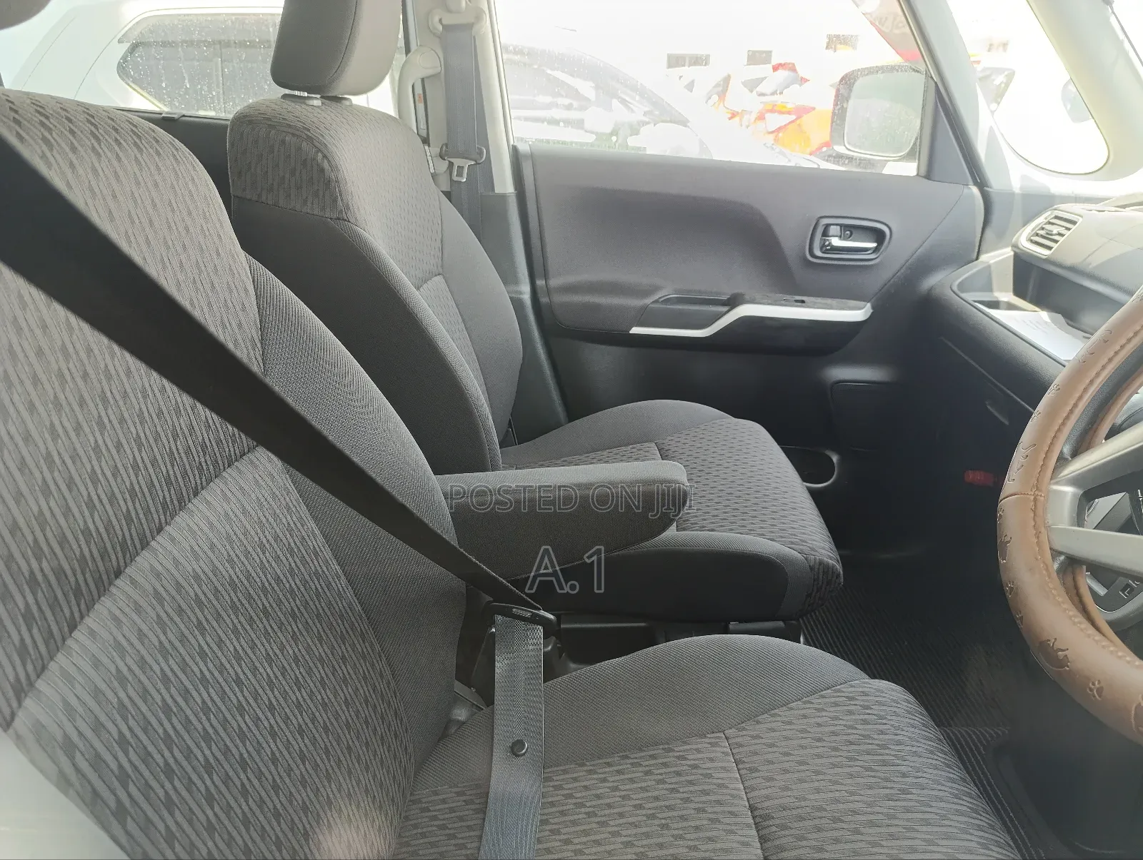 Suzuki Solio 2019 Silver