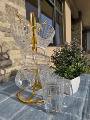 Royal Vintage Coffee Glass*
Material: Glass
Capacity: 320ml
Sen