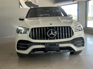 Mercedes-Benz GLE-Class GLE 450 4MATIC 2021 Off white
