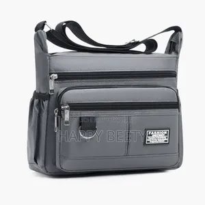 *Large Capacity Multilayer Shoulder Crossbody