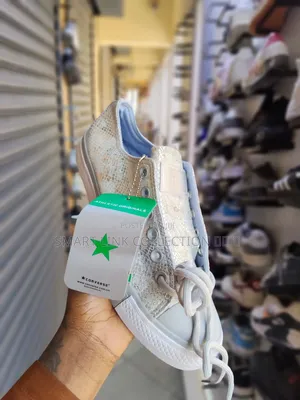Converse Leather" Snake Effect