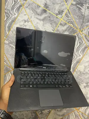 New Laptop Dell XPS 15 9550 8GB Intel Core i7 SSD 256GB